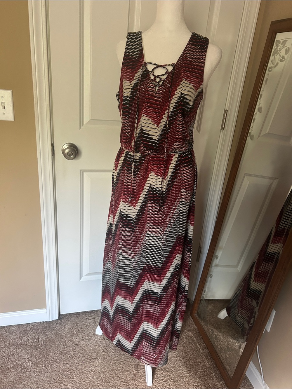 Emma & Michele Red Black White Chevron Lace-Up Maxi Dress